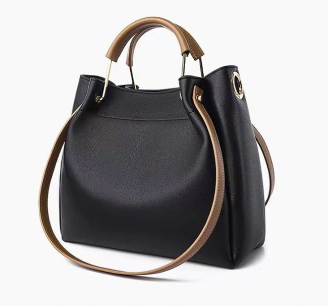 MZCA02032Cactus leather handbag